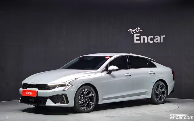 Kia K5 Hybrid — миниатюра 1