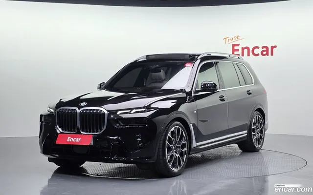 BMW X7 (G07) xDrive 40i M 6 — миниатюра 1