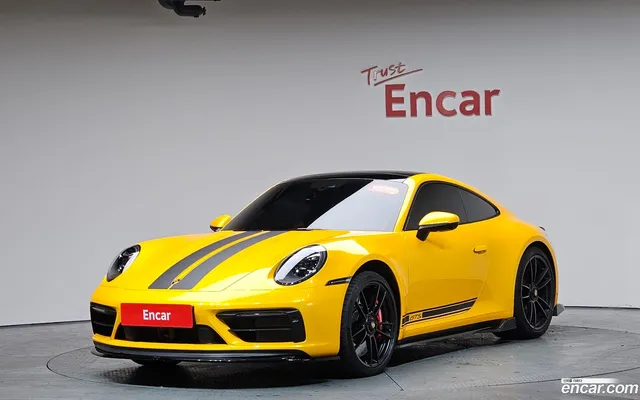 Porsche 911 (992) 4 GTS — миниатюра 1