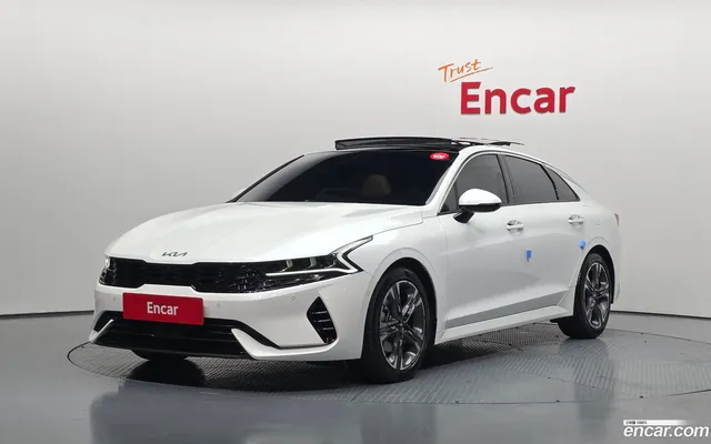 Kia K5 Hybrid — миниатюра 1