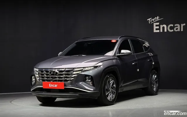 Hyundai Tucson (NX4) 2.0 2WD — миниатюра 1