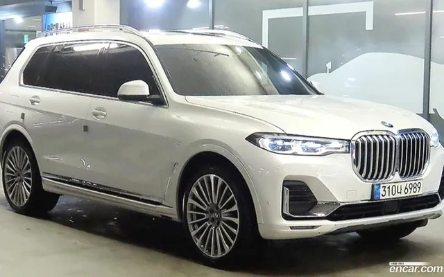 BMW X7 (G07) xDrive 40i 7 — миниатюра 1