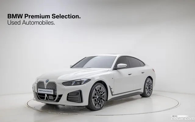 BMW i4 eDrive40 M — миниатюра 1