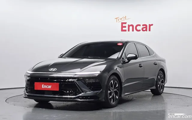 Hyundai (DN8) 1.6 — миниатюра 1