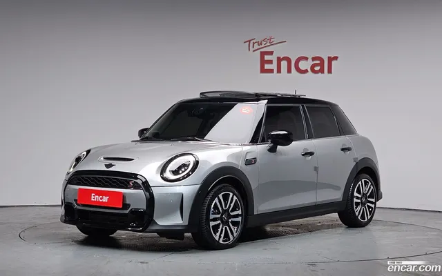 MINI Cooper S 5 — миниатюра 1