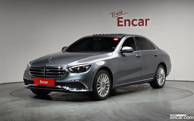 Mercedes-Benz E-Class (W213) E250 — миниатюра 1