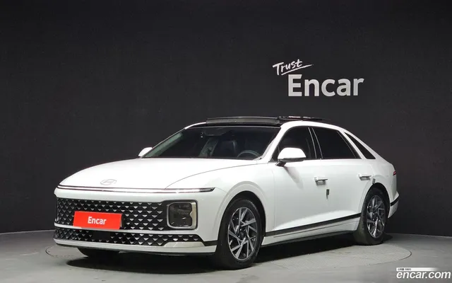 Hyundai Grandeur (GN7) 2.5 2WD — миниатюра 1