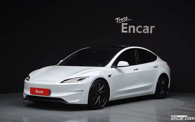 Tesla Model 3 AWD — миниатюра 1