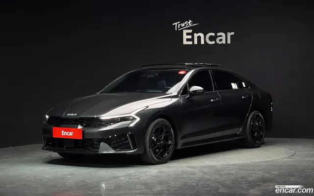 Kia K5 Hybrid — миниатюра 1