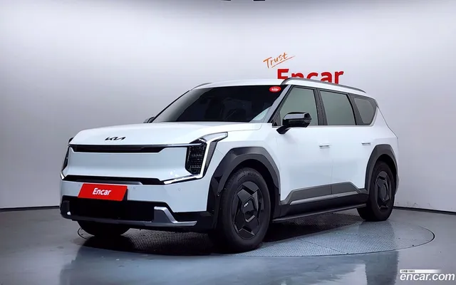 Kia EV9 4WD — миниатюра 1