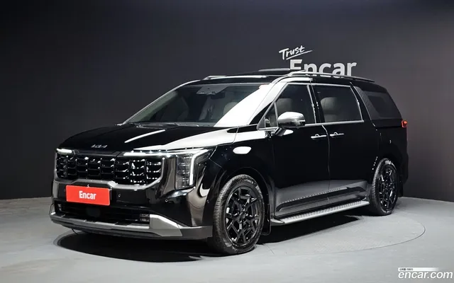 Kia Carnival 7 X Line — миниатюра 1