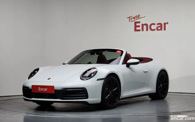 Porsche 911 (992) — миниатюра 1