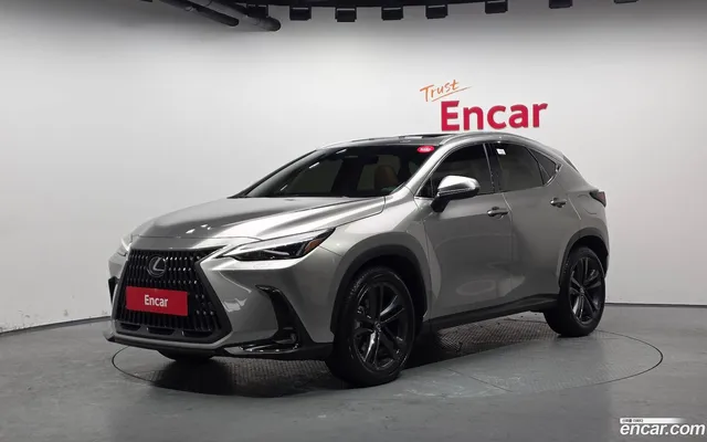 Lexus NX350h 2 — миниатюра 1