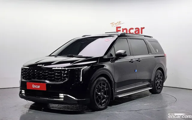 Kia Carnival 7 — миниатюра 1