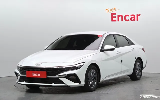 Hyundai Avante CN7 Hybrid — миниатюра 1