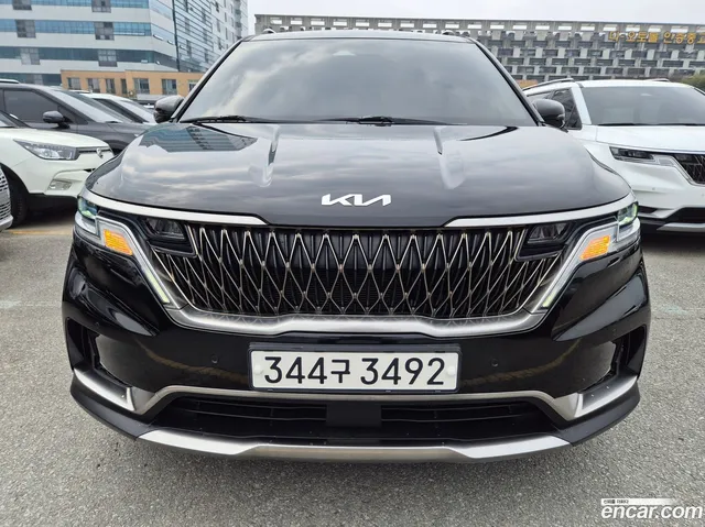 Kia Carnival 7 — миниатюра 1