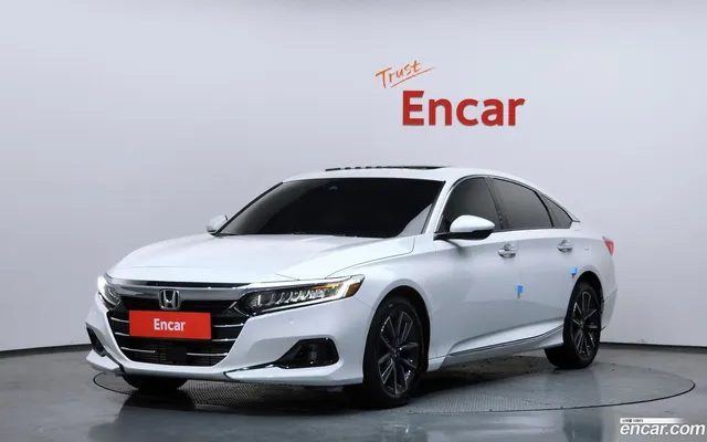 Honda Accord 1.5 — миниатюра 1