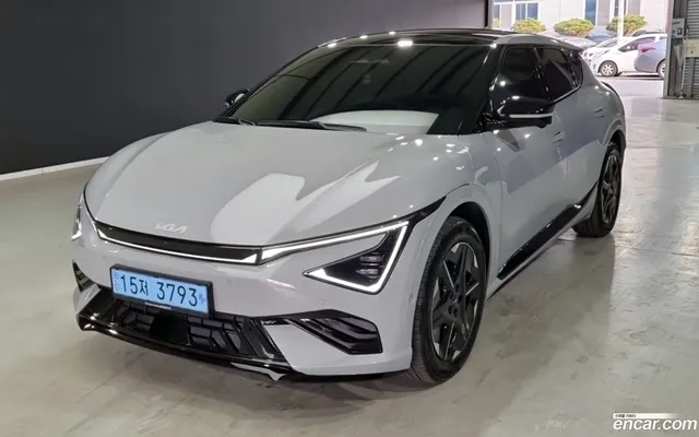 Kia EV6 4WD — миниатюра 1