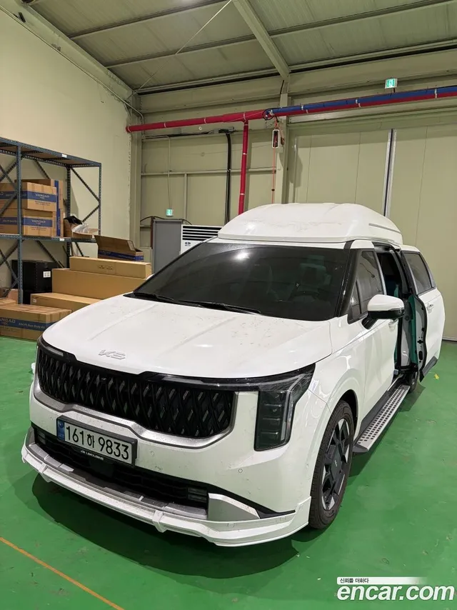 Kia Carnival 9 () — миниатюра 1