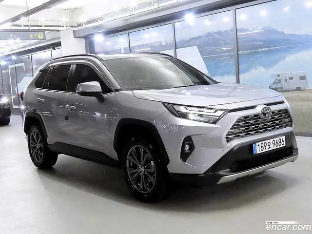 Toyota RAV4 5 2.5 4WD LTD — миниатюра 1