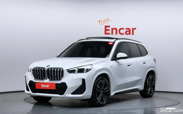BMW X1 (U11) sDrive 20i M — миниатюра 1