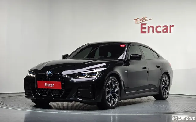 BMW i4 eDrive40 M — миниатюра 1