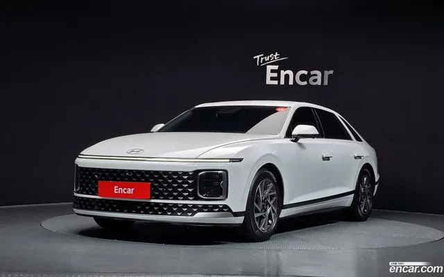 Hyundai Grandeur Hybrid (GN7) — миниатюра 1