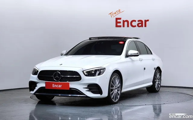 Mercedes-Benz E-Class (W213) E350 4MATIC AMG Line — миниатюра 1