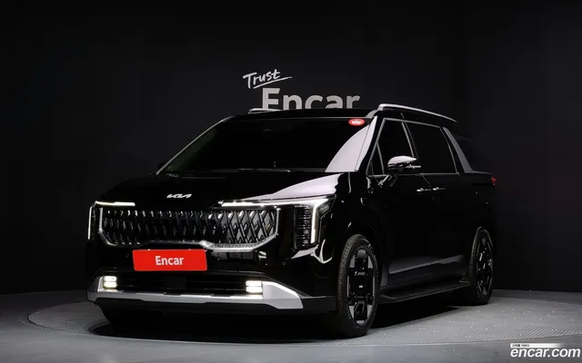 Kia Carnival 9 — миниатюра 1