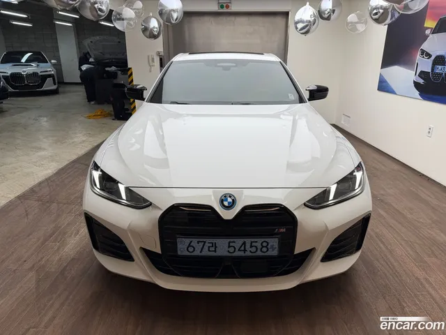 BMW i4 M50 — миниатюра 1