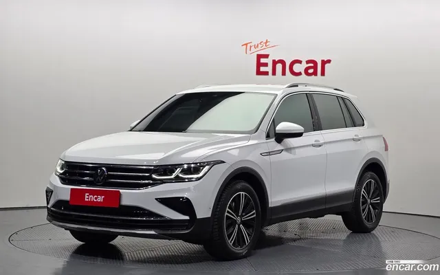 Volkswagen Tiguan 2.0 TDI — миниатюра 1