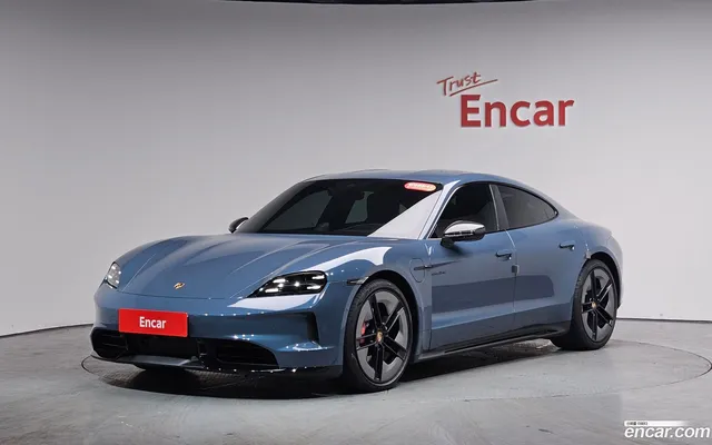 Porsche Taycan GTS — миниатюра 1