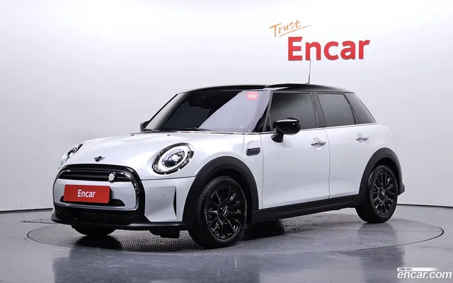 MINI Cooper 5 — миниатюра 1