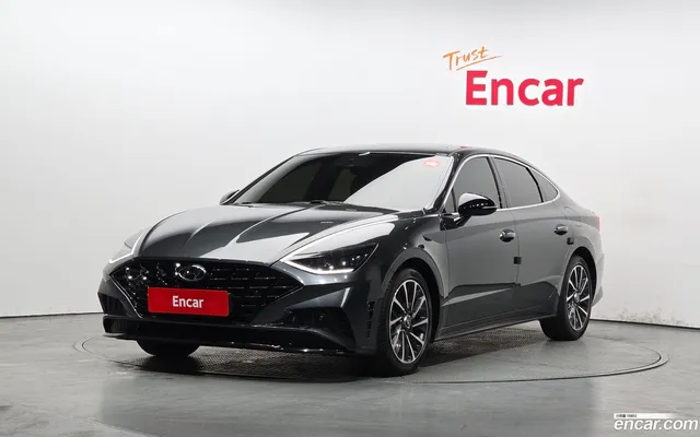 Hyundai Sonata (DN8) 1.6 — миниатюра 1