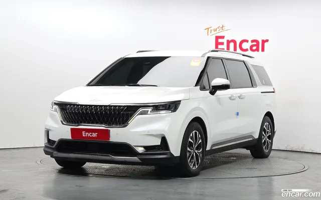 Kia Carnival 9 — миниатюра 1