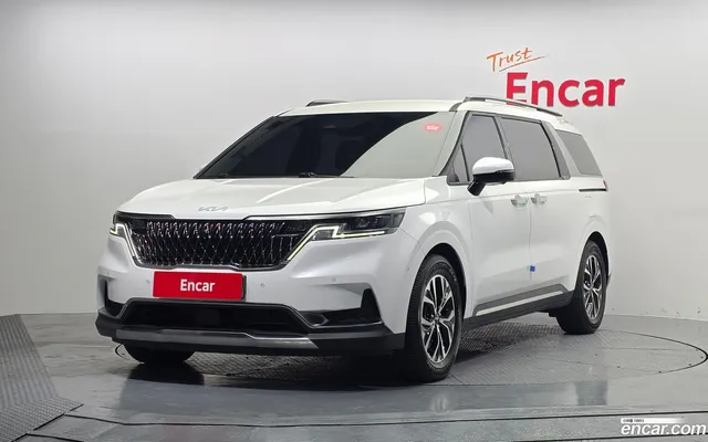 Kia Carnival 9 — миниатюра 1