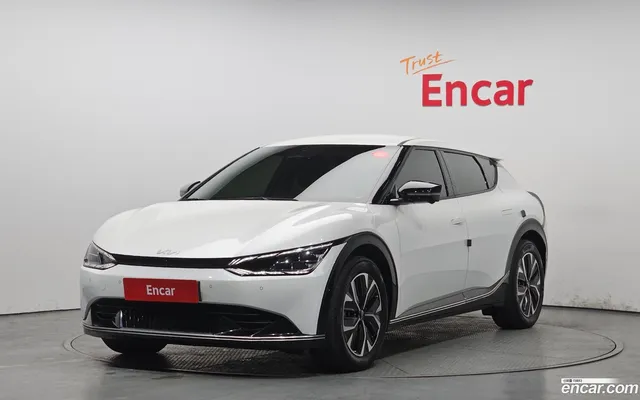 Kia EV6 — миниатюра 1