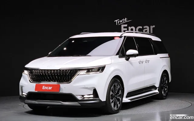 Kia Carnival 9 — миниатюра 1