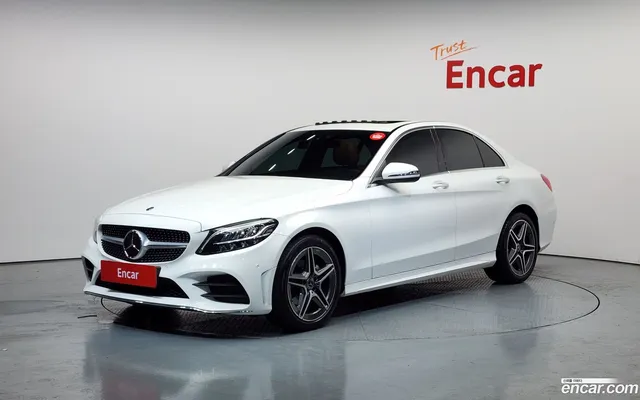 Mercedes-Benz C- W205 C200 AMG Line — миниатюра 1