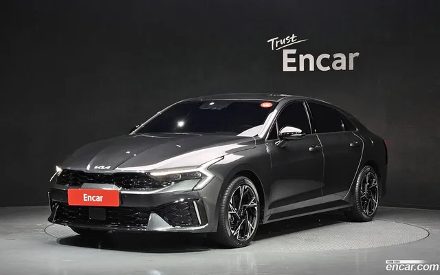 Kia K5 Hybrid — миниатюра 1