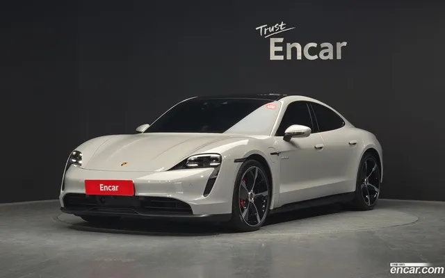 Porsche Taycan 4S — миниатюра 1