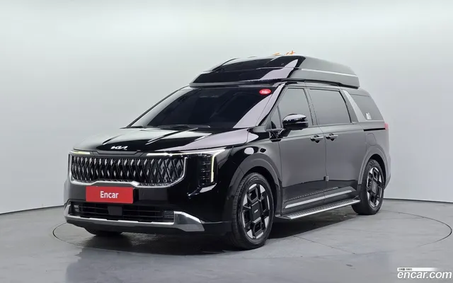 Kia Carnival 7 — миниатюра 1