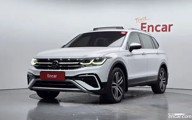 Volkswagen Tiguan Allspace 2.0 TSI — миниатюра 1