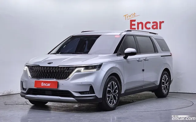 Kia Carnival 9 — миниатюра 1