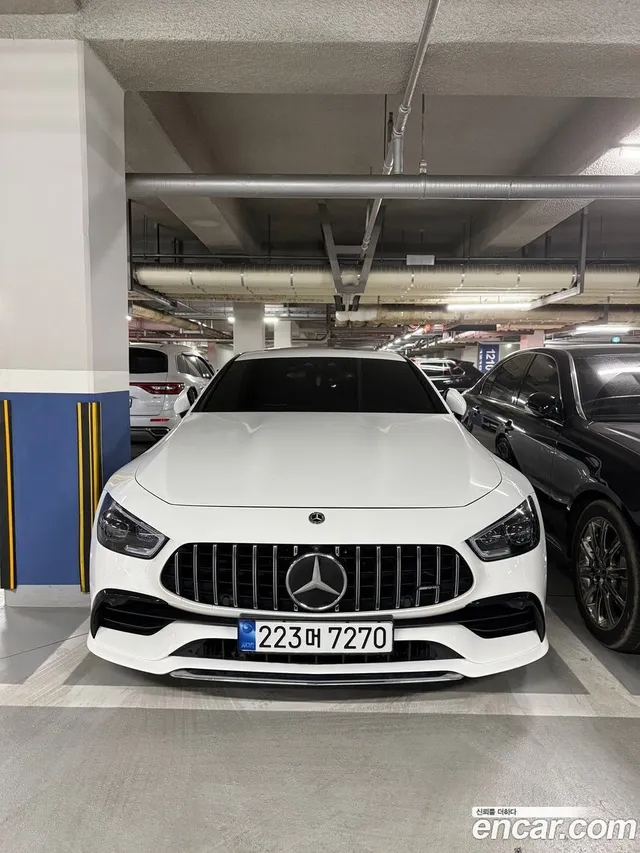 Mercedes-Benz AMG GT 4 43 4MATIC+ — миниатюра 1