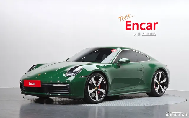 Porsche 911 (992) 4S — миниатюра 1