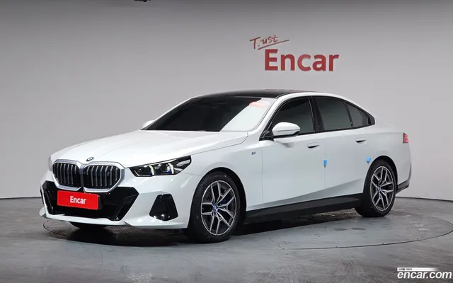 BMW i5 (G60) eDrive 40 M — миниатюра 1