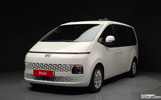 Hyundai Staria 9 — миниатюра 1