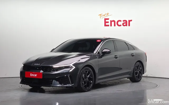 Kia K5 Hybrid — миниатюра 1