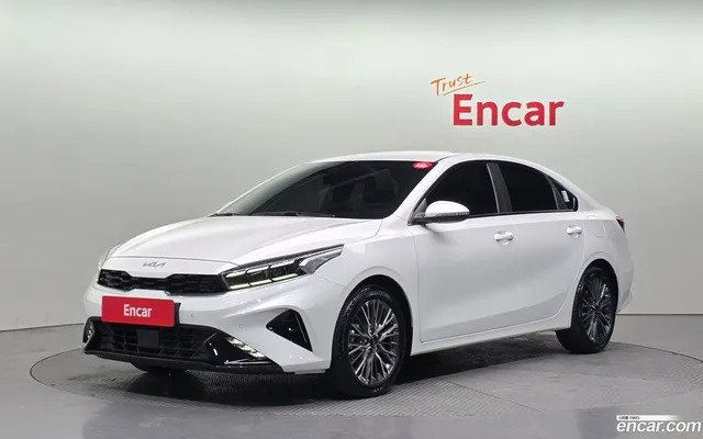 Kia K3 1.6 — миниатюра 1